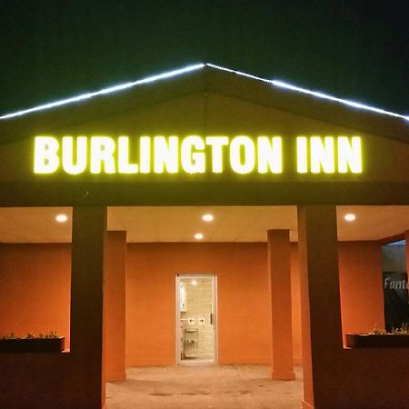 Burlington Inn מראה חיצוני תמונה