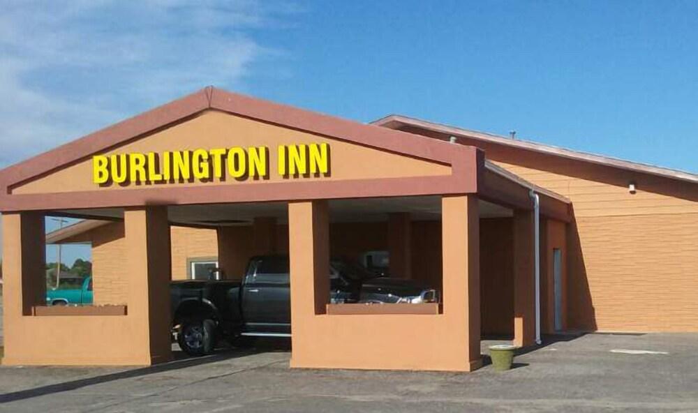 Burlington Inn מראה חיצוני תמונה